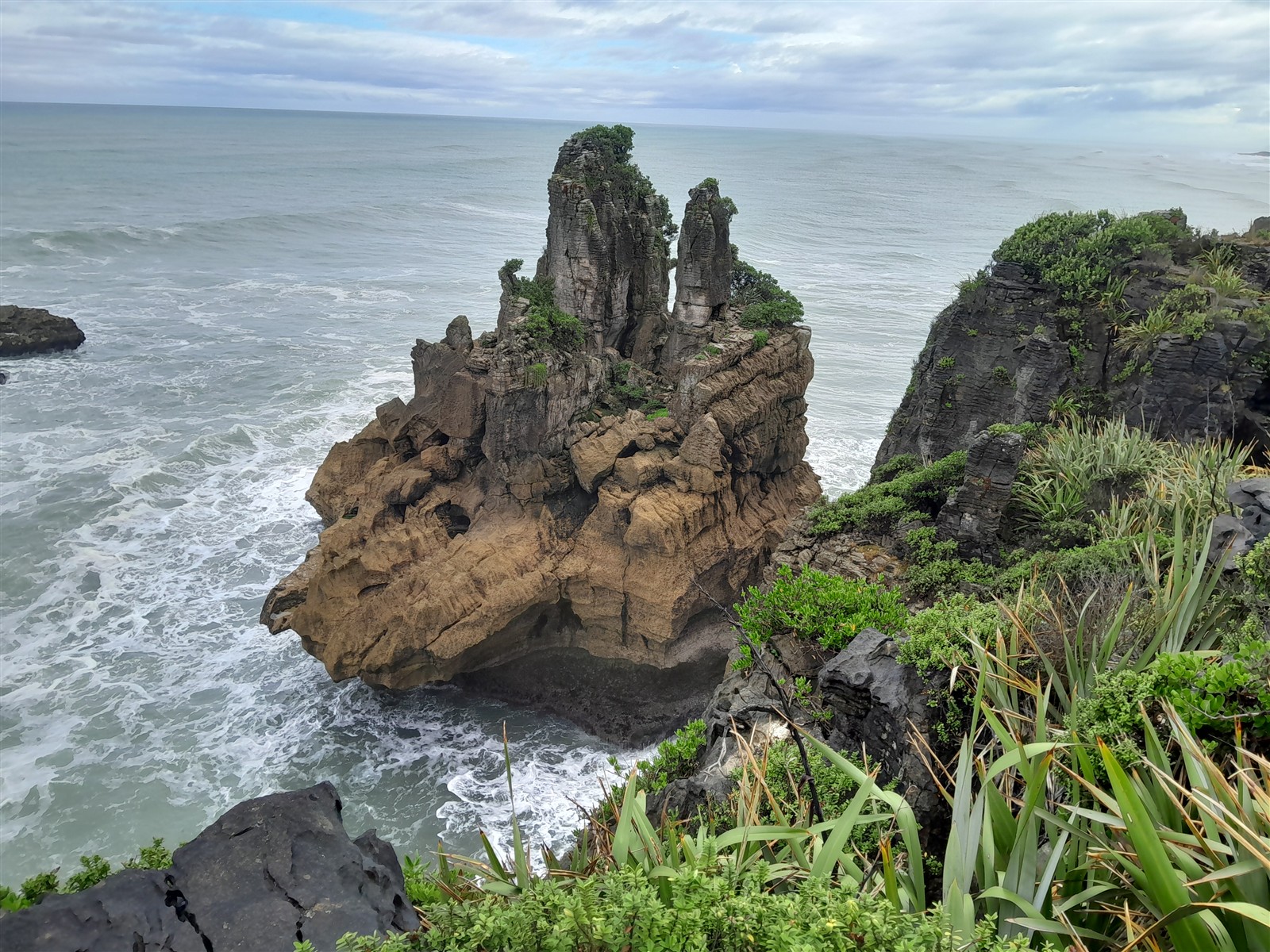 West Coast ~ Tuesday, 10 March